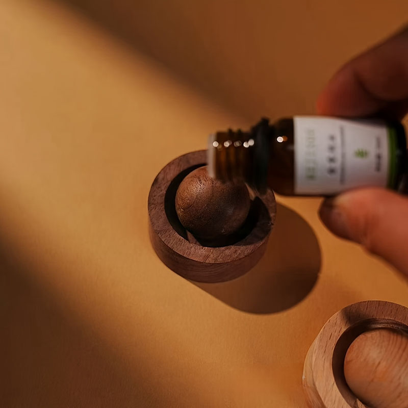 Quality Home Fragrance - Elegante houten geurverspreider, roterend ontwerp voor